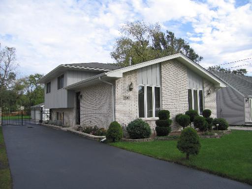 15431 S Lavergne Ave., Oak Forest, IL 60452