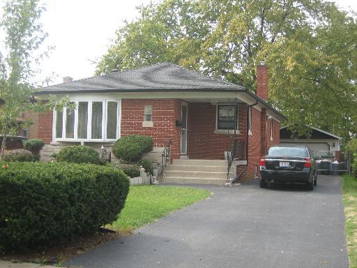 1494 Gordon Ave., Calumet City, IL 60409