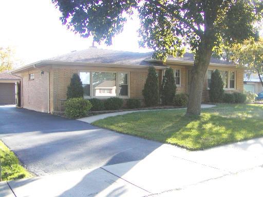 6755 W 88th St., Oak Lawn, IL 60453
