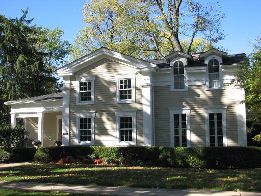 125 S Lincoln St., Batavia, IL 60510