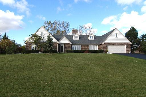 7 Piper Ln., Hawthorn Woods, IL 60047