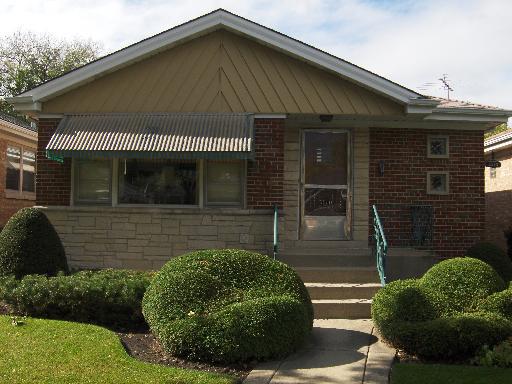 5510 N Lotus Ave., Chicago, IL 60630