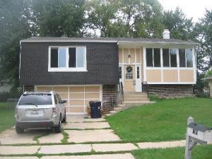 1212 Corley Dr., Elgin, IL 60120