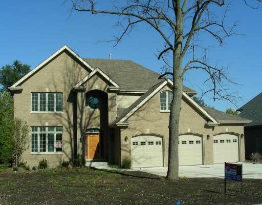 224 E 65th St., Willowbrook, IL 60527