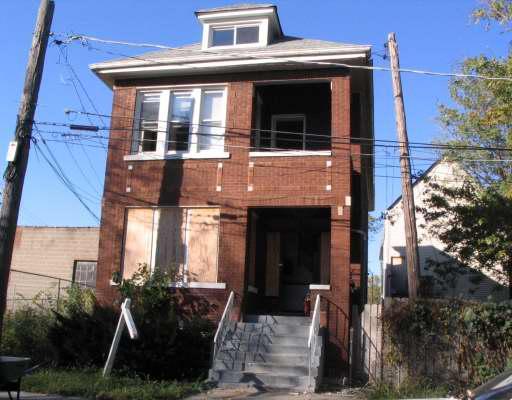 8050 S Stewart Ave., Chicago, IL 60620