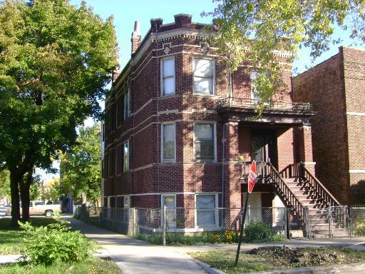 657 N St. Louis Ave., Chicago, IL 60624
