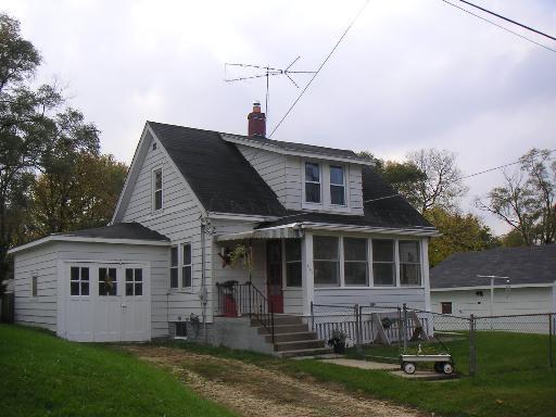 415 Brooke Rd., Rockford, IL 61109