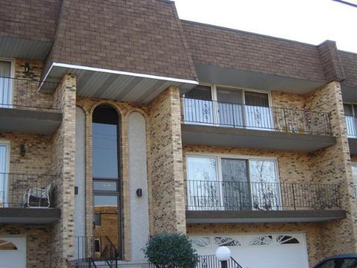 4149 W 97th St. #202, Oak Lawn, IL 60453