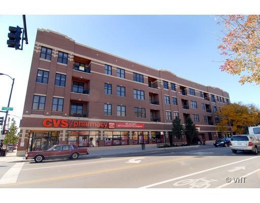 4814 N Damen Ave. #401, Chicago, IL 60625