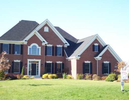 9N754 Whispering Spring Ln., Elgin, IL 60123