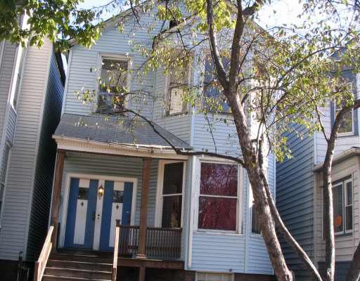 8921 S Exchange Ave., Chicago, IL 60617