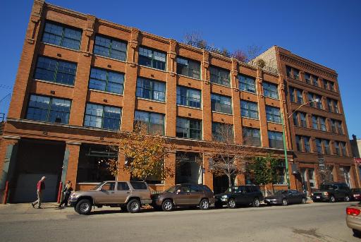 110 N Peoria St. #206, Chicago, IL 60607