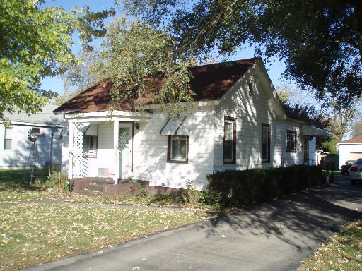 205 E Washington St., Gardner, IL 60424