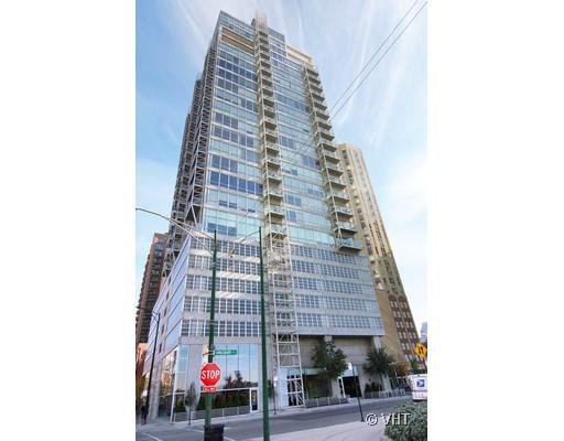 653 N Kingsbury St. #2205, Chicago, IL 60654