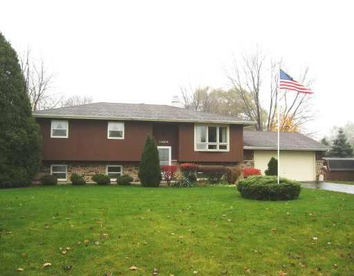 24923 W Robin Ln., Naperville, IL 60564