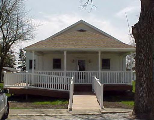 404 E Chester St., Cabery, IL 60919