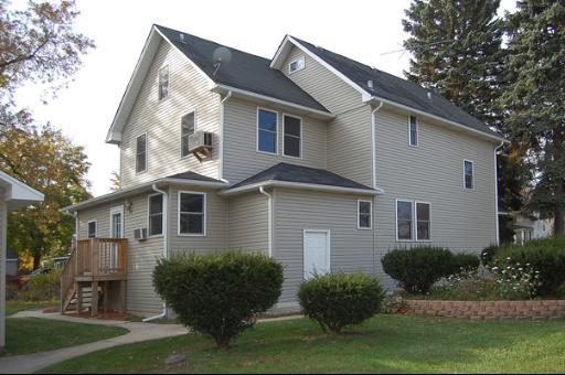 919 North Ave., Waukegan, IL 60085