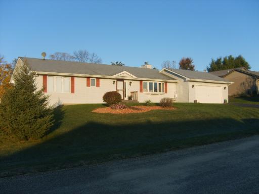110 Jata Dr., Monroe Center, IL 61052