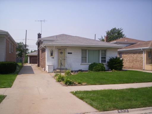 442 Muskegon Ave., Calumet City, IL 60409