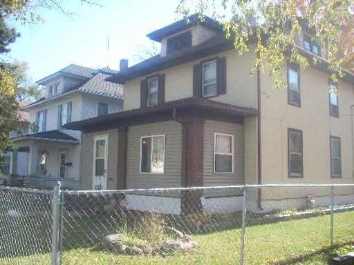 2022 School St., Rockford, IL 61101
