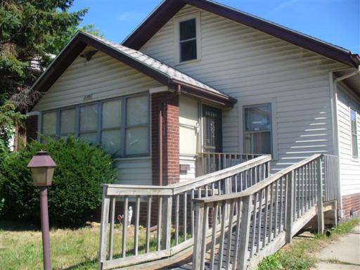 2106 Charles St., Rockford, IL 61104