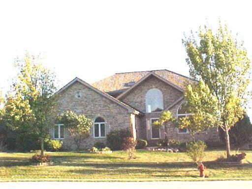 9313 Loch Glen Dr., Crystal Lake, IL 60014