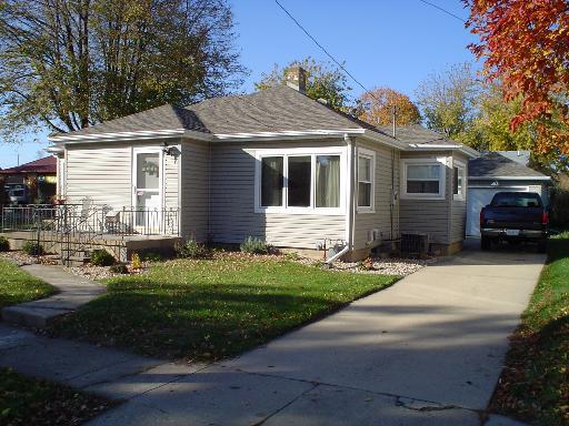 305 Hayden Ave., Oglesby, IL 61348