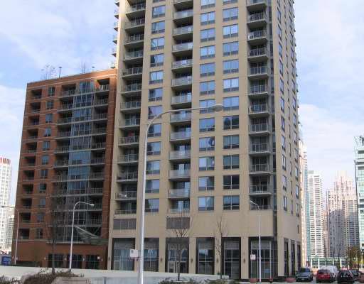 420 E Waterside Dr. #205, Chicago, IL 60601