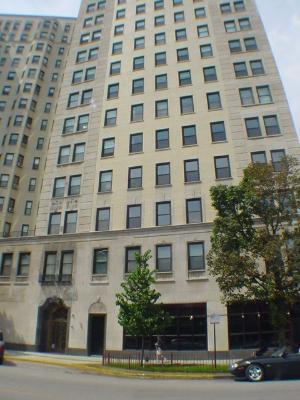 2000 N Lincoln Park West Dr. #705, Chicago, IL 60614