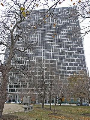 330 W Diversey Ave. #1506, Chicago, IL 60657