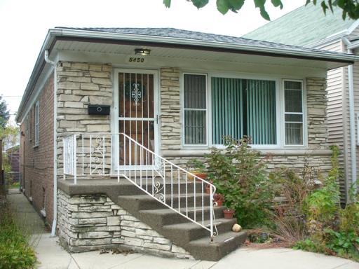 5450 N Luna Ave., Chicago, IL 60630