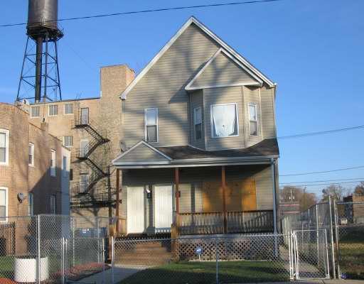 6621 S Green St., Chicago, IL 60621