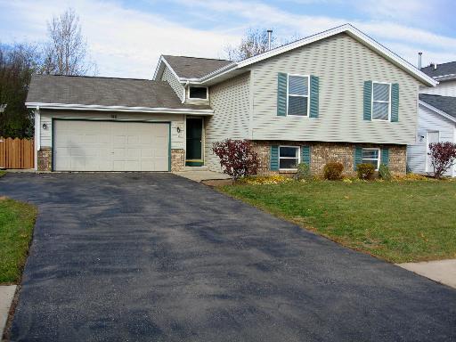 140 Northway Park, Machesney Park, IL 61115