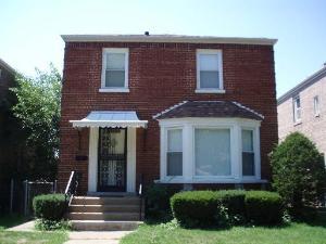 8132 S Euclid Ave., Chicago, IL 60617