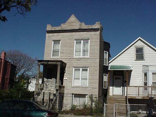4042 W Adams St., Chicago, IL 60624