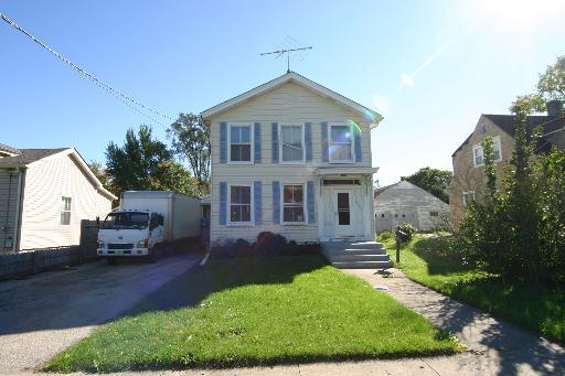 1201 Illinois Ave., St. Charles, IL 60174