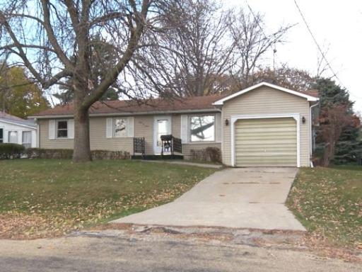 407 W Franklin St., Lanark, IL 61046