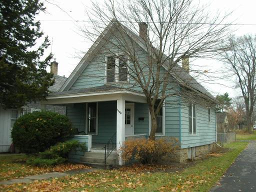 1132 Greenwood Ave., Rockford, IL 61107