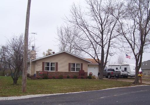 1160 E 3rd St., Coal City, IL 60416