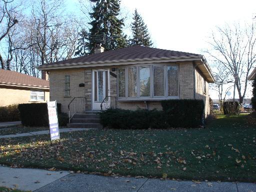 6049 Elm St., Morton Grove, IL 60053