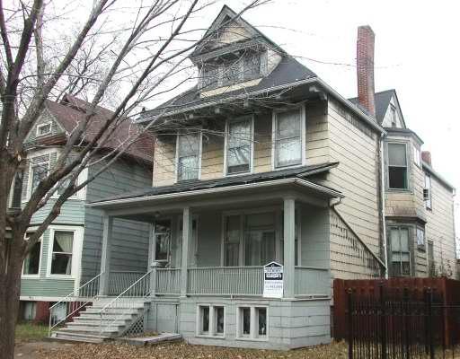 1828 W Larchmont Ave., Chicago, IL 60613