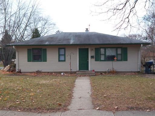 2704 Ridge Ave., Rockford, IL 61103