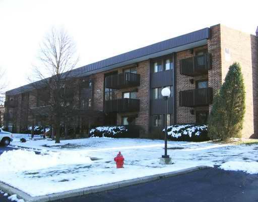 1424 Woodbridge Rd. #1-D, Joliet, IL 60436