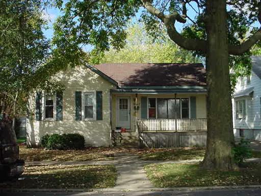 967 S 3rd Ave., Kankakee, IL 60901