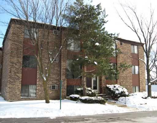 192 Dunteman Dr. #301, Glendale Heights, IL 60139