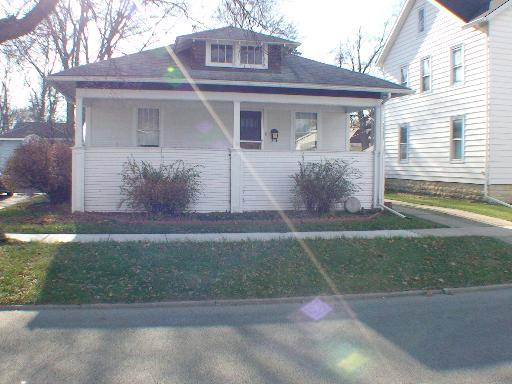 735 E Main St., Morris, IL 60450