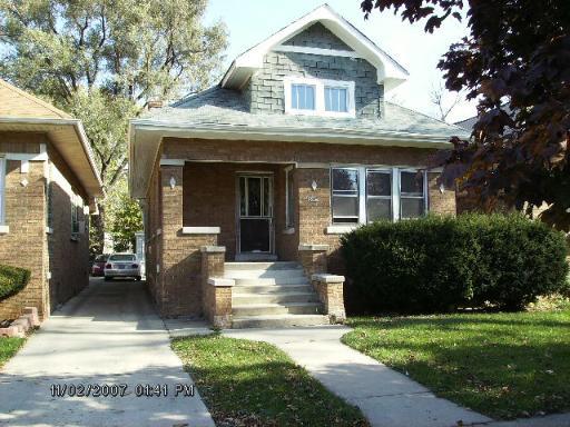 1623 S 18th Ave., Maywood, IL 60153