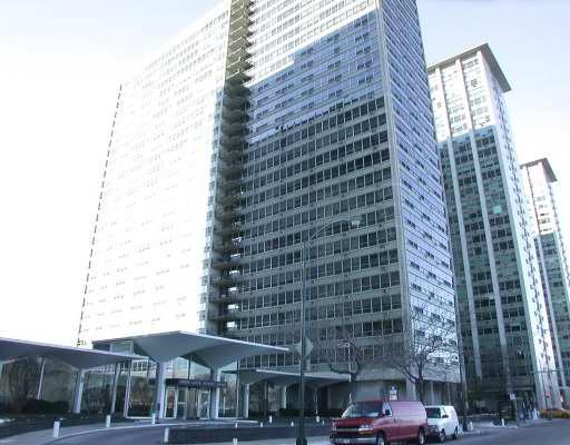 3550 N Lake Shore Dr. #525, Chicago, IL 60657