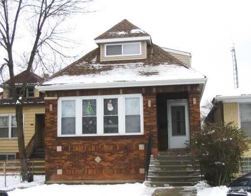 7418 S Oakley Ave., Chicago, IL 60636