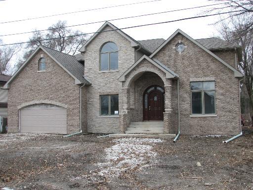 2282 Westview Dr., Des Plaines, IL 60018
